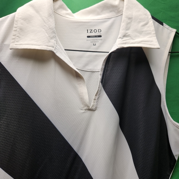 Women's Izod sleeveless dark blue and striped golf shirt size medium - Picture 4 of 5